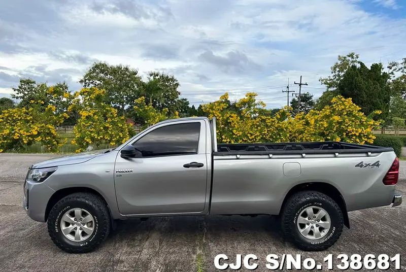 2021 Toyota / Hilux / Revo Stock No. 138681