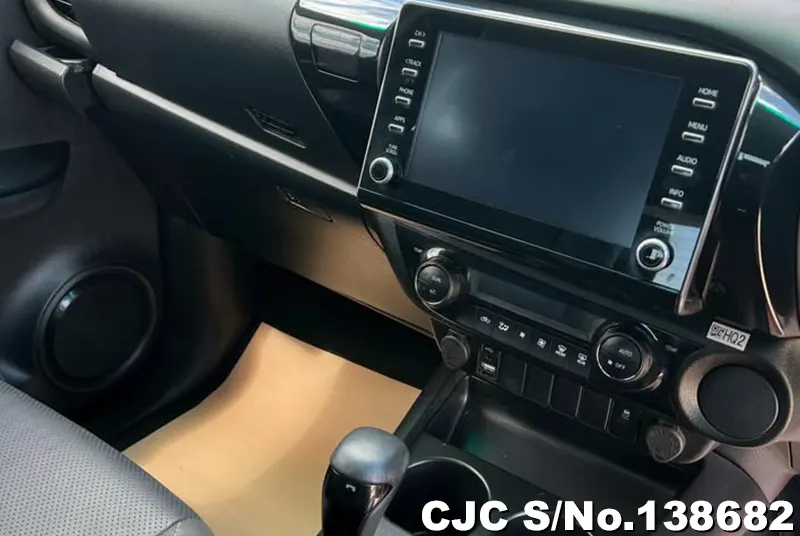 2022 Toyota / Hilux / Revo Stock No. 138682