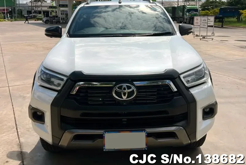 2022 Toyota / Hilux / Revo Stock No. 138682