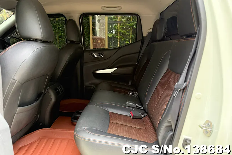 2019 Nissan / Navara Stock No. 138684