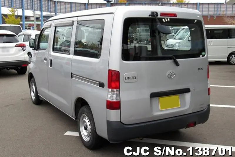 2012 Toyota / Liteace / Van Stock No. 138701