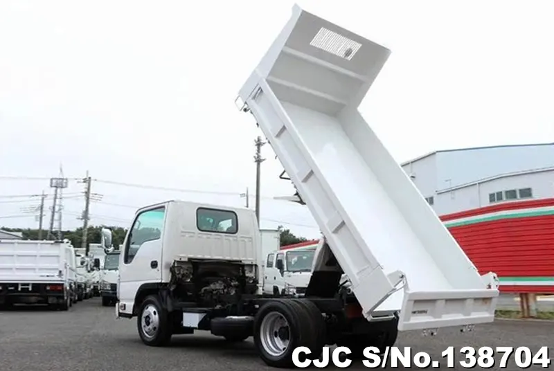 2012 Isuzu / Elf Stock No. 138704