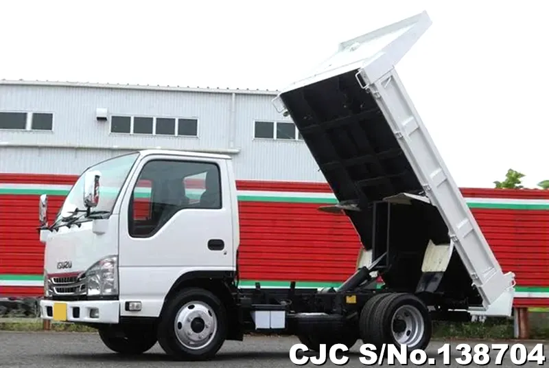 2012 Isuzu / Elf Stock No. 138704