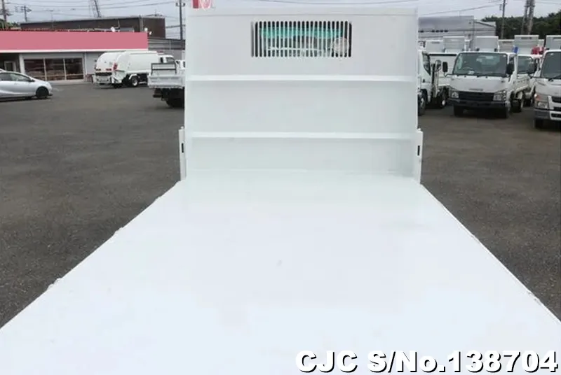 2012 Isuzu / Elf Stock No. 138704