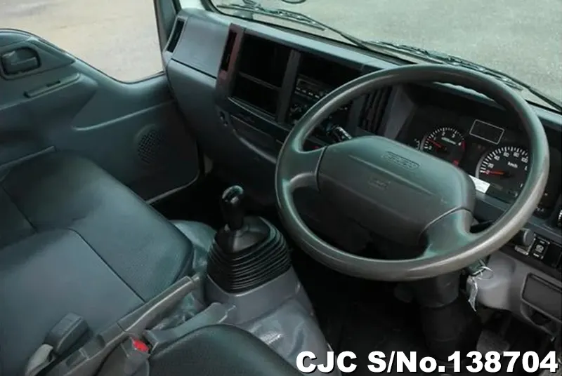 2012 Isuzu / Elf Stock No. 138704
