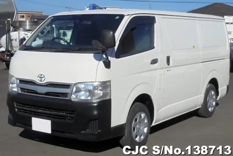2010 Toyota / Hiace Stock No. 138713