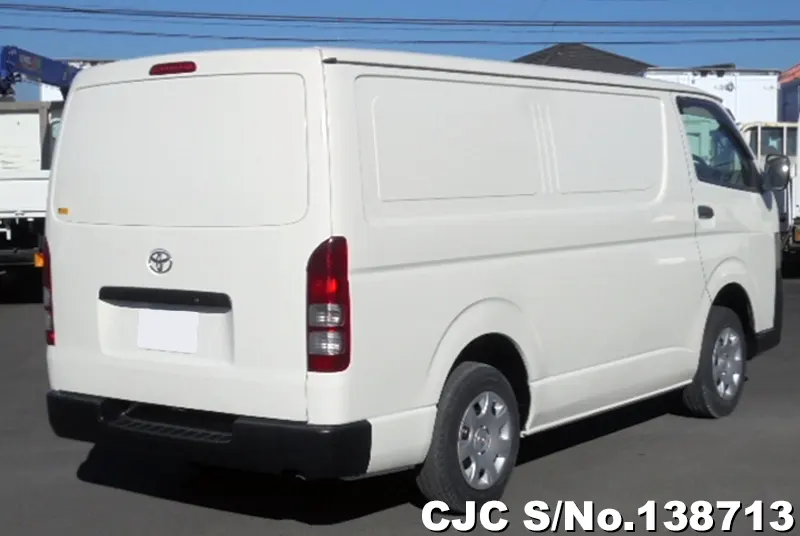 2010 Toyota / Hiace Stock No. 138713