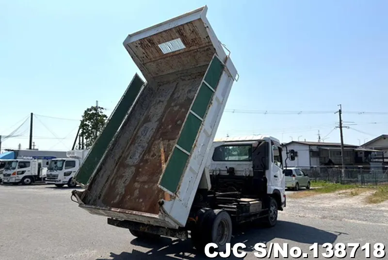 2011 Nissan / Condor Stock No. 138718