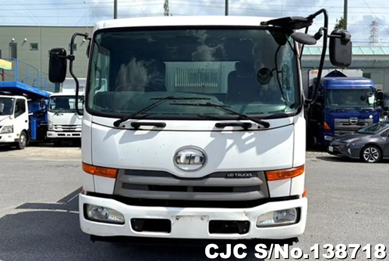 2011 Nissan / Condor Stock No. 138718