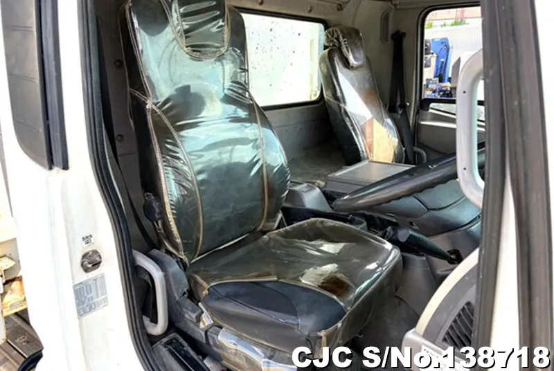 2011 Nissan / Condor Stock No. 138718