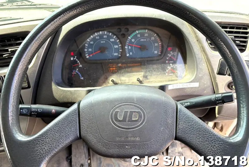 2011 Nissan / Condor Stock No. 138718