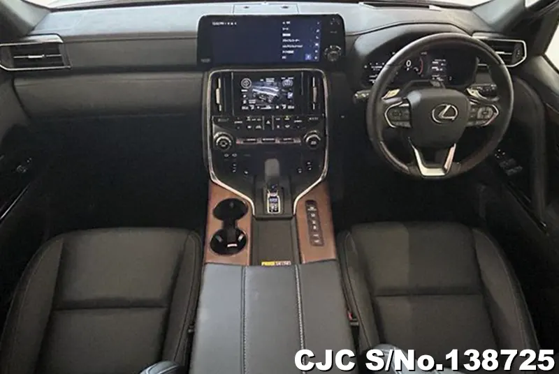 2025 Lexus / LX700H Stock No. 138725