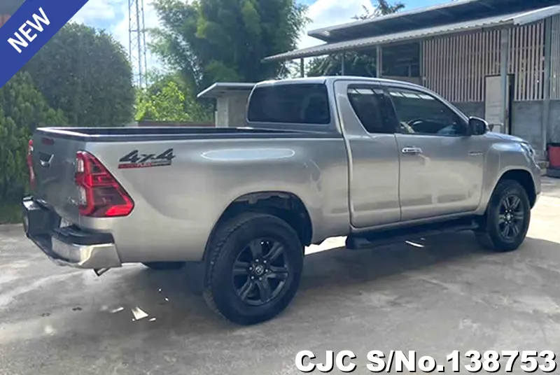 2021 Toyota / Hilux / Revo Stock No. 138753
