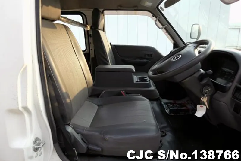 2015 Mazda / Bongo Stock No. 138766