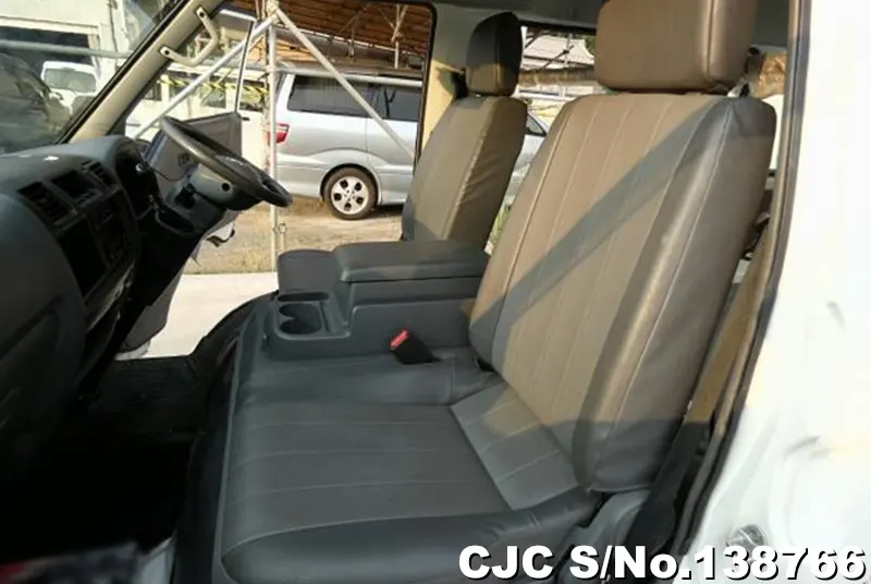 2015 Mazda / Bongo Stock No. 138766
