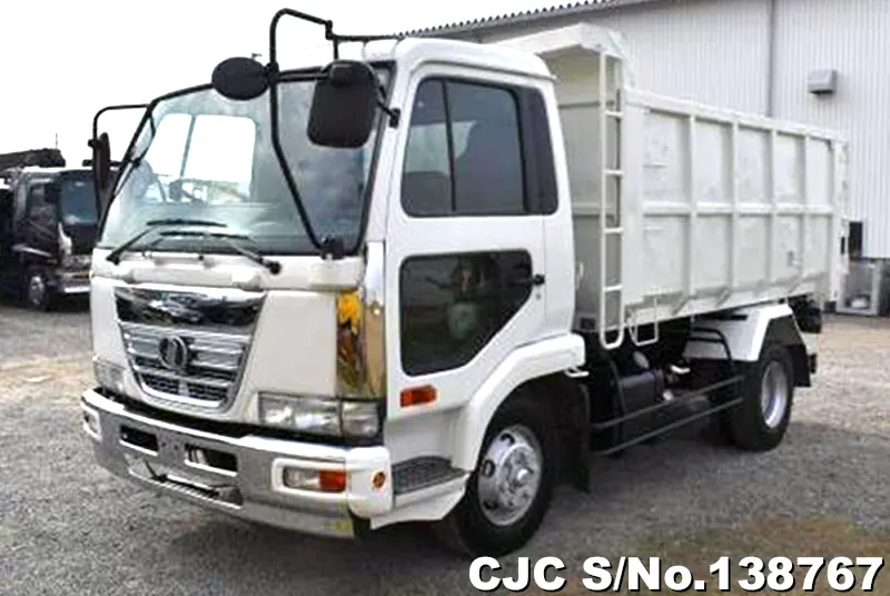Nissan Condor