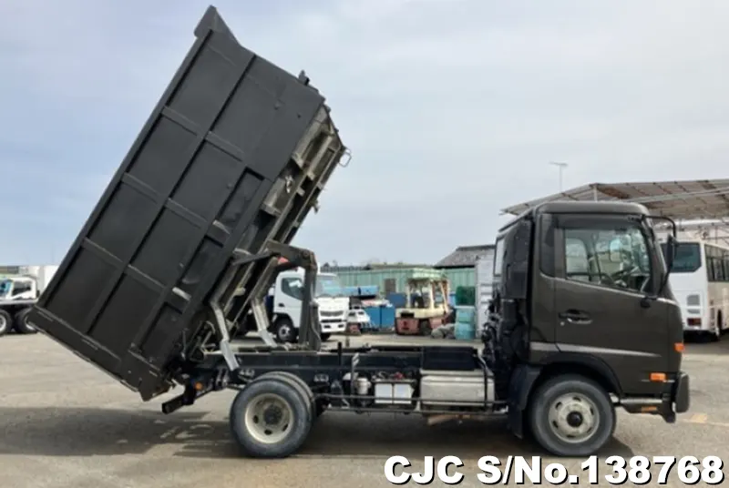2016 Nissan / Condor Stock No. 138768