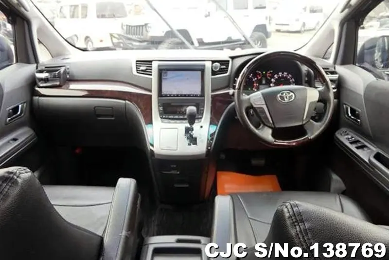 2012 Toyota / Alphard Stock No. 138769