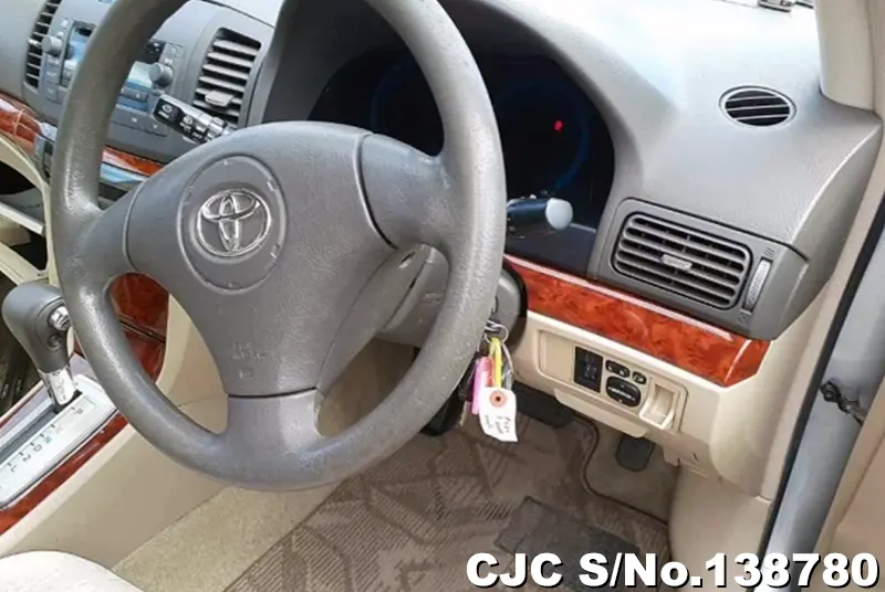 2005 Toyota / Allion Stock No. 138780