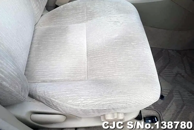 2005 Toyota / Allion Stock No. 138780