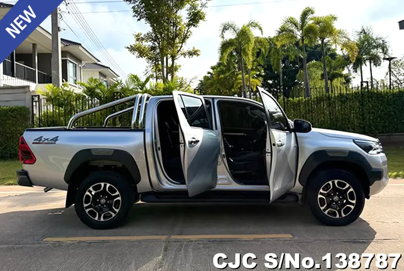2024 Toyota / Hilux / Revo Stock No. 138787