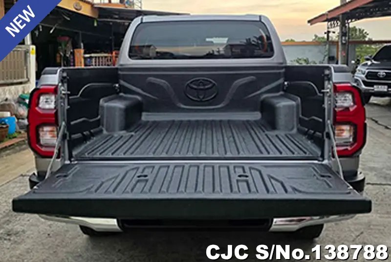 2020 Toyota / Hilux / Revo Stock No. 138788