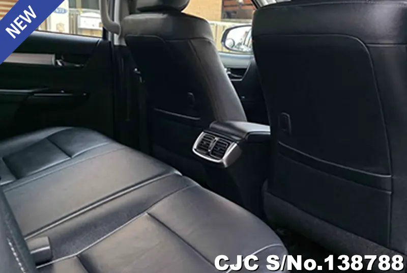 2020 Toyota / Hilux / Revo Stock No. 138788