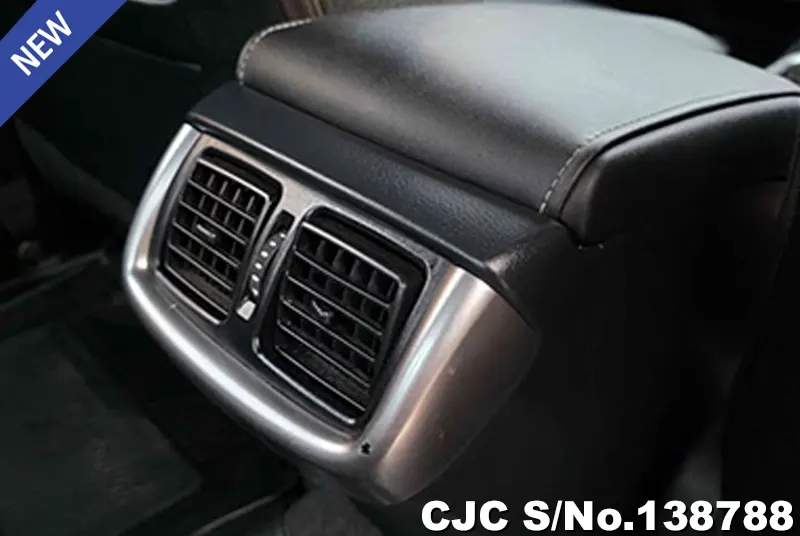 2020 Toyota / Hilux / Revo Stock No. 138788