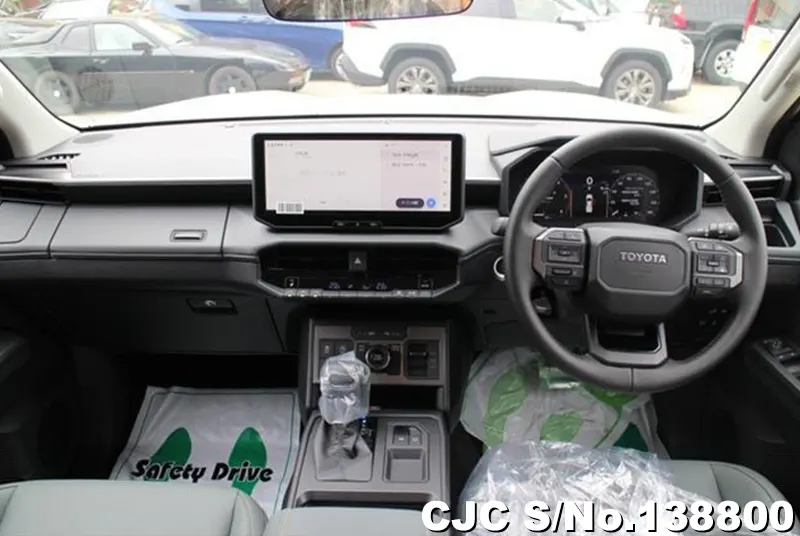 2026 Toyota / Hilux Stock No. 138800