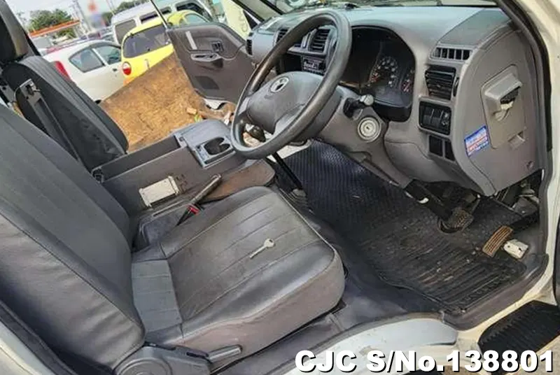2015 Mazda / Bongo Stock No. 138801