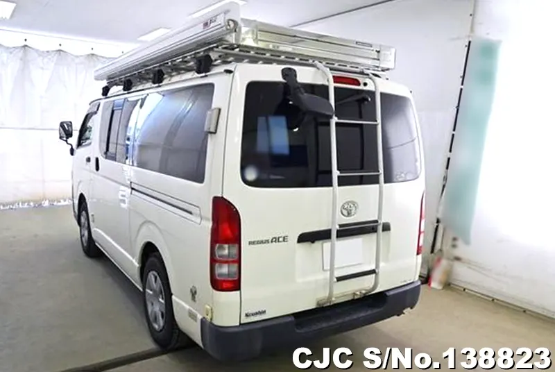 2011 Toyota / Hiace Stock No. 138823