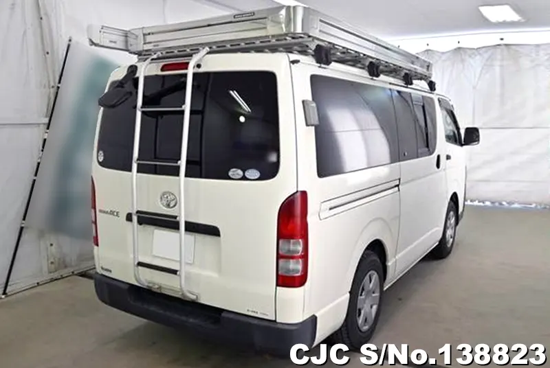 2011 Toyota / Hiace Stock No. 138823
