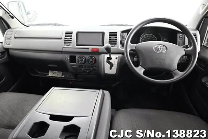 2011 Toyota / Hiace Stock No. 138823