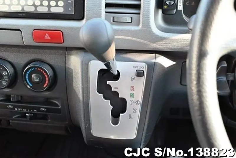 2011 Toyota / Hiace Stock No. 138823