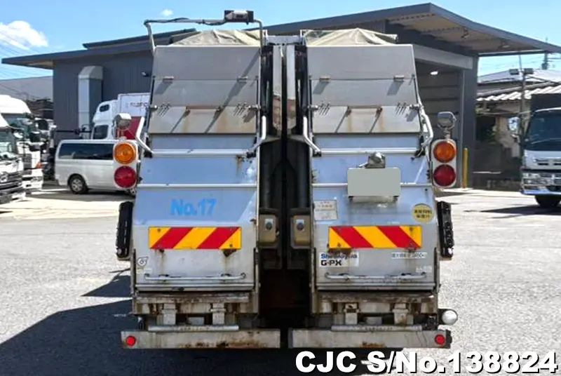 2015 Nissan / Condor Stock No. 138824