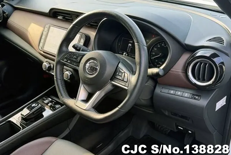 2023 Nissan / Kicks Stock No. 138828