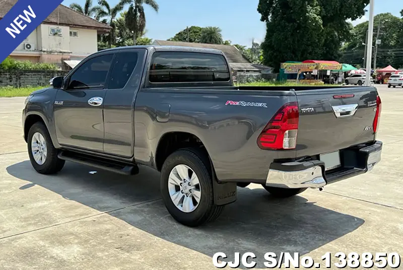 2017 Toyota / Hilux / Revo Stock No. 138850