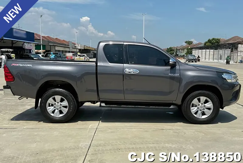 2017 Toyota / Hilux / Revo Stock No. 138850
