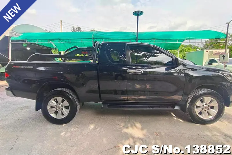 2018 Toyota / Hilux / Revo Stock No. 138852