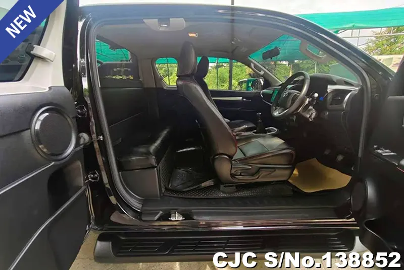 2018 Toyota / Hilux / Revo Stock No. 138852