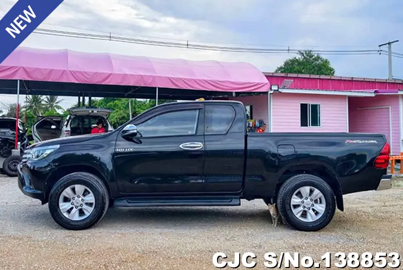 2017 Toyota / Hilux / Revo Stock No. 138853