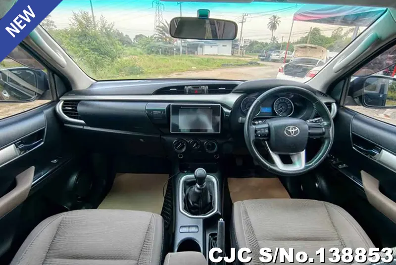 2017 Toyota / Hilux / Revo Stock No. 138853