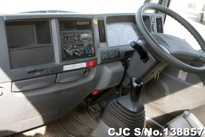 2017 Isuzu / Elf Stock No. 138857
