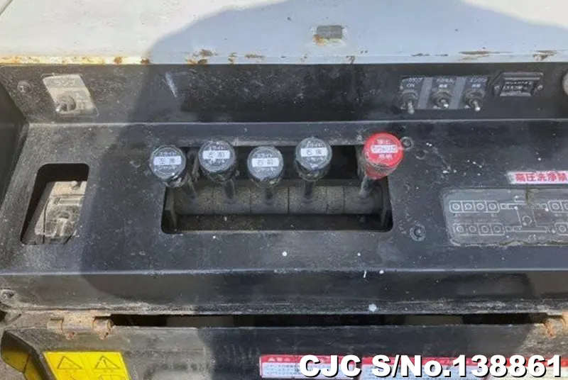 2008 Isuzu / Elf Stock No. 138861