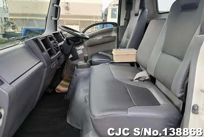 2011 Isuzu / Elf Stock No. 138868