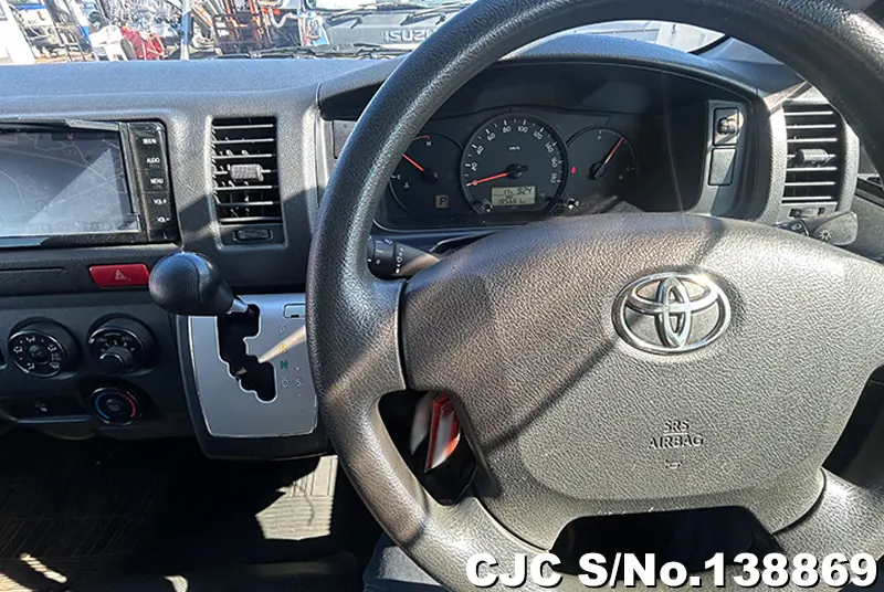 2015 Toyota / Hiace Stock No. 138869
