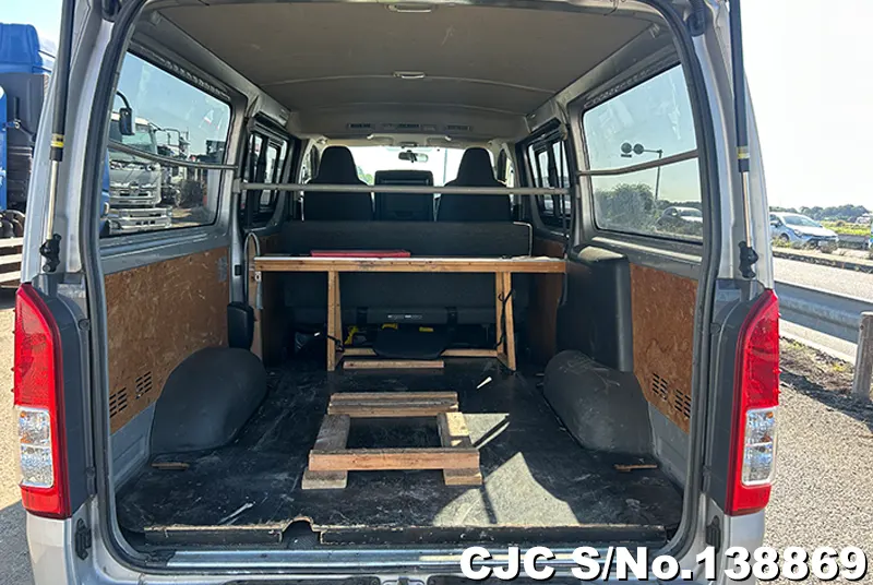 2015 Toyota / Hiace Stock No. 138869