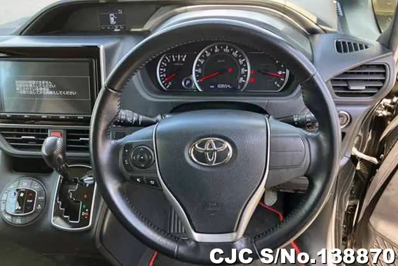 2016 Toyota / Voxy Stock No. 138870
