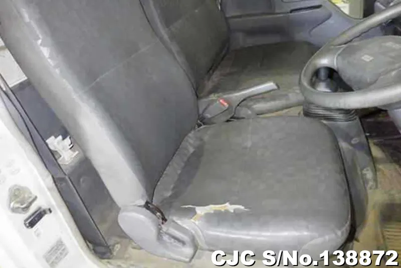 2006 Isuzu / Elf Stock No. 138872