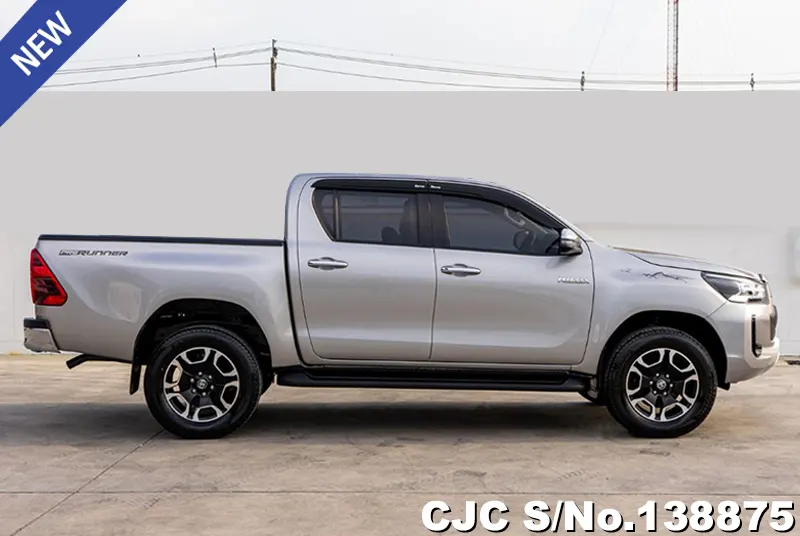 2021 Toyota / Hilux / Revo Stock No. 138875
